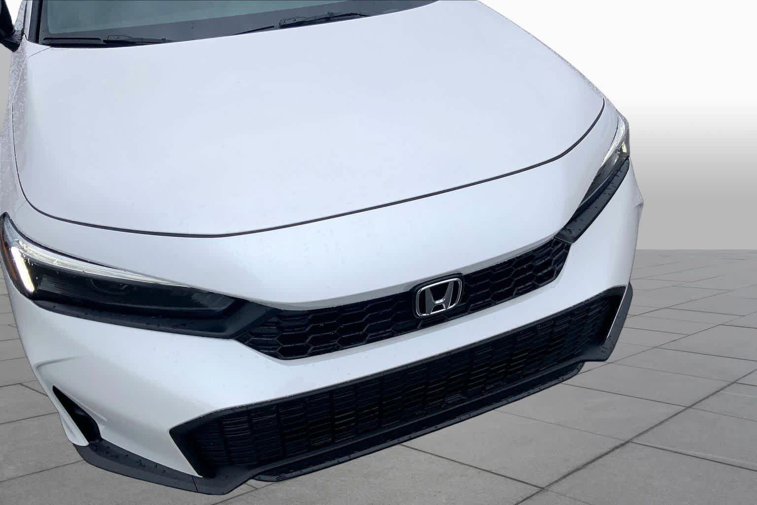 Used 2025 Honda Civic Sport image 30