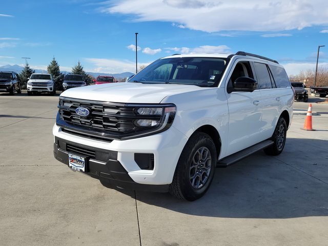 Certified 2025 Ford Expedition XL image 4