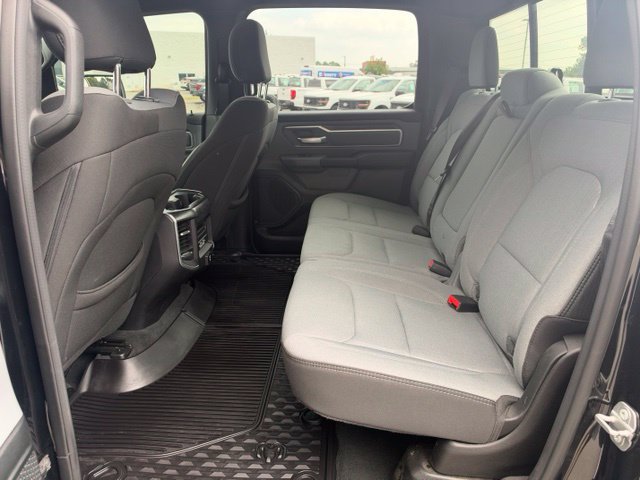 Used 2021 RAM 1500 Big Horn AWD/4WD image 6