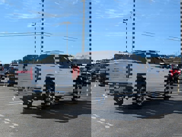 Used 2019 GMC Sierra 1500 SLT w/ SLT Premium Package image 5