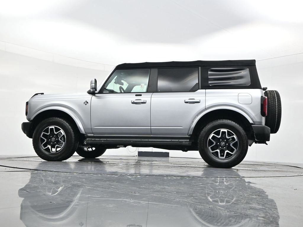 Certified 2021 Ford Bronco Outer Banks image 5