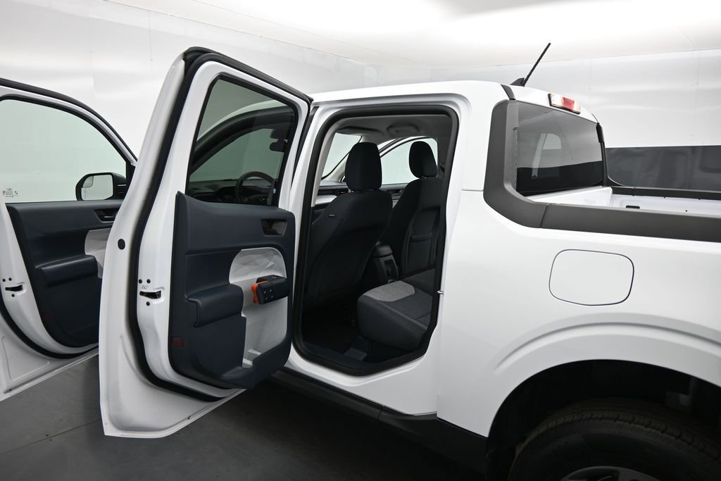 Certified 2023 Ford Maverick XLT FWD image 15
