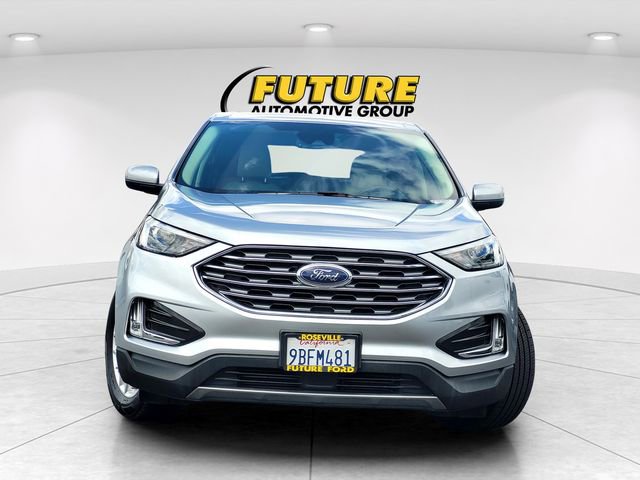 Certified 2022 Ford Edge SEL w/ Convenience Package AWD/4WD image 2