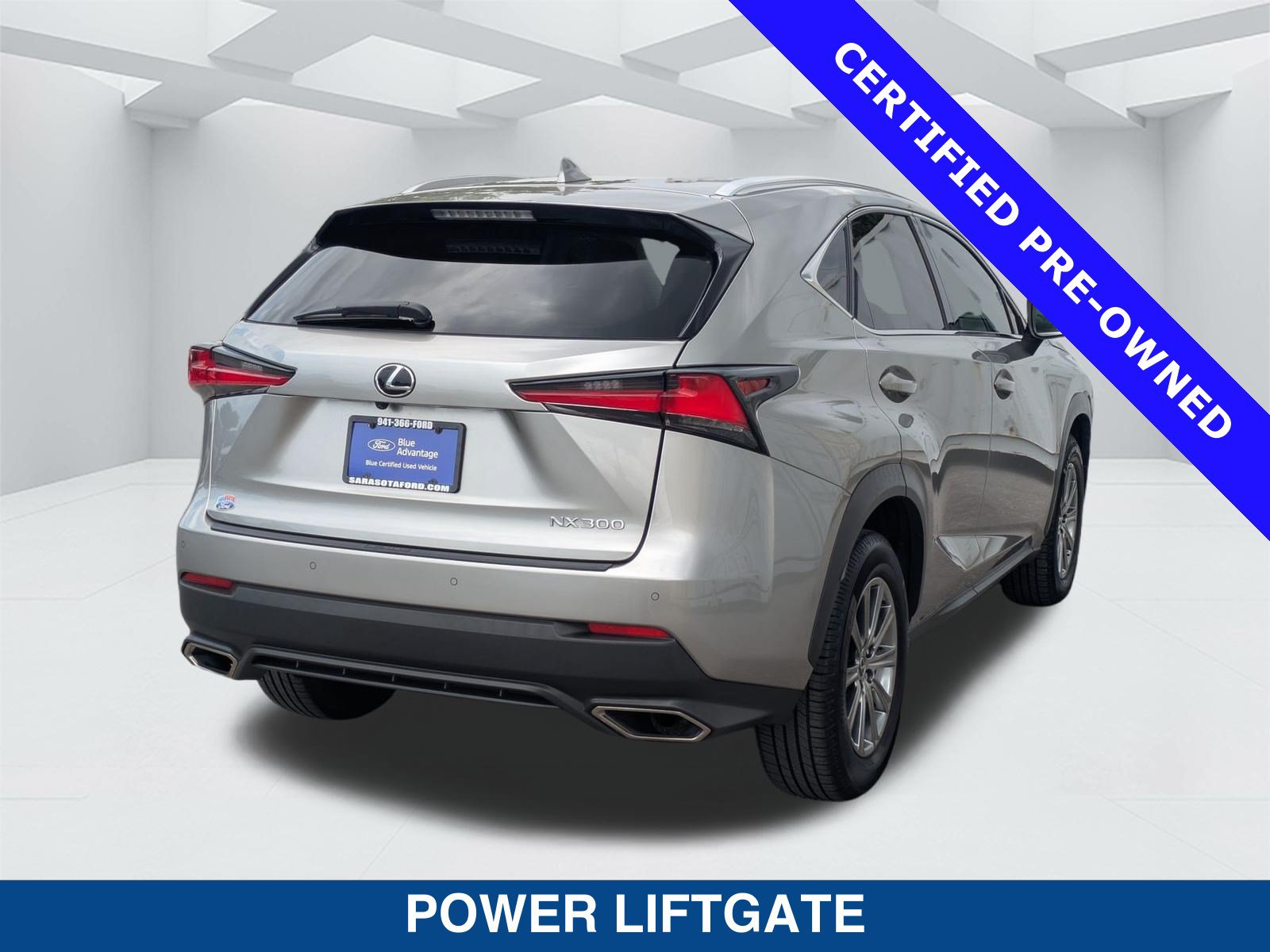 Used 2020 Lexus NX 300 FWD w/ Comfort Package image 4