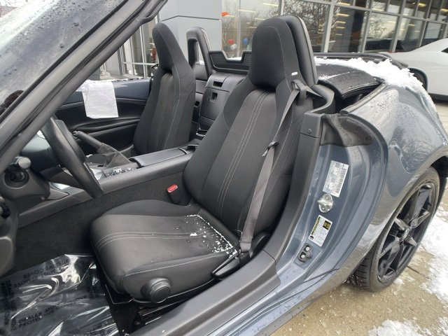 Used 2021 MAZDA MX-5 Miata Club image 17