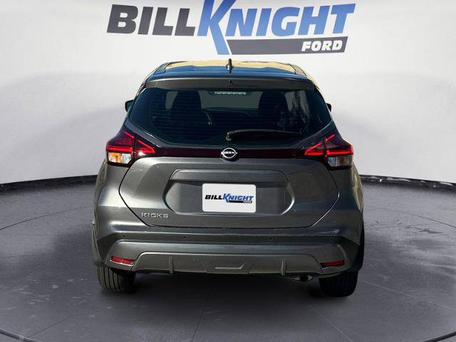 Used 2024 Nissan Kicks S image 4