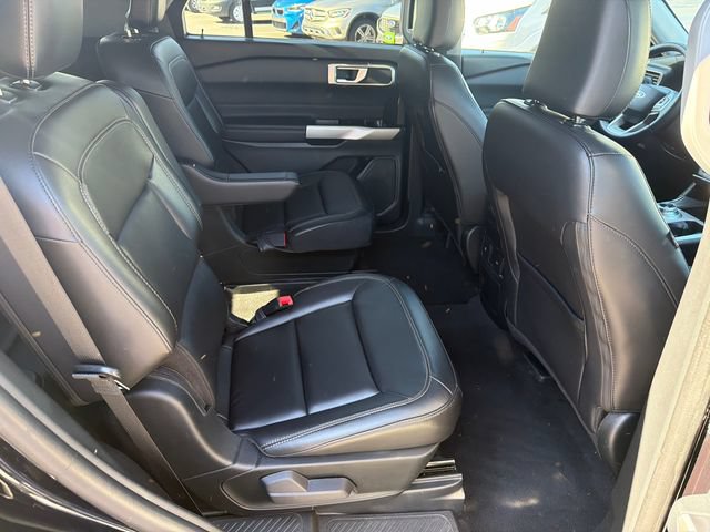 Certified 2024 Ford Explorer XLT AWD/4WD image 17