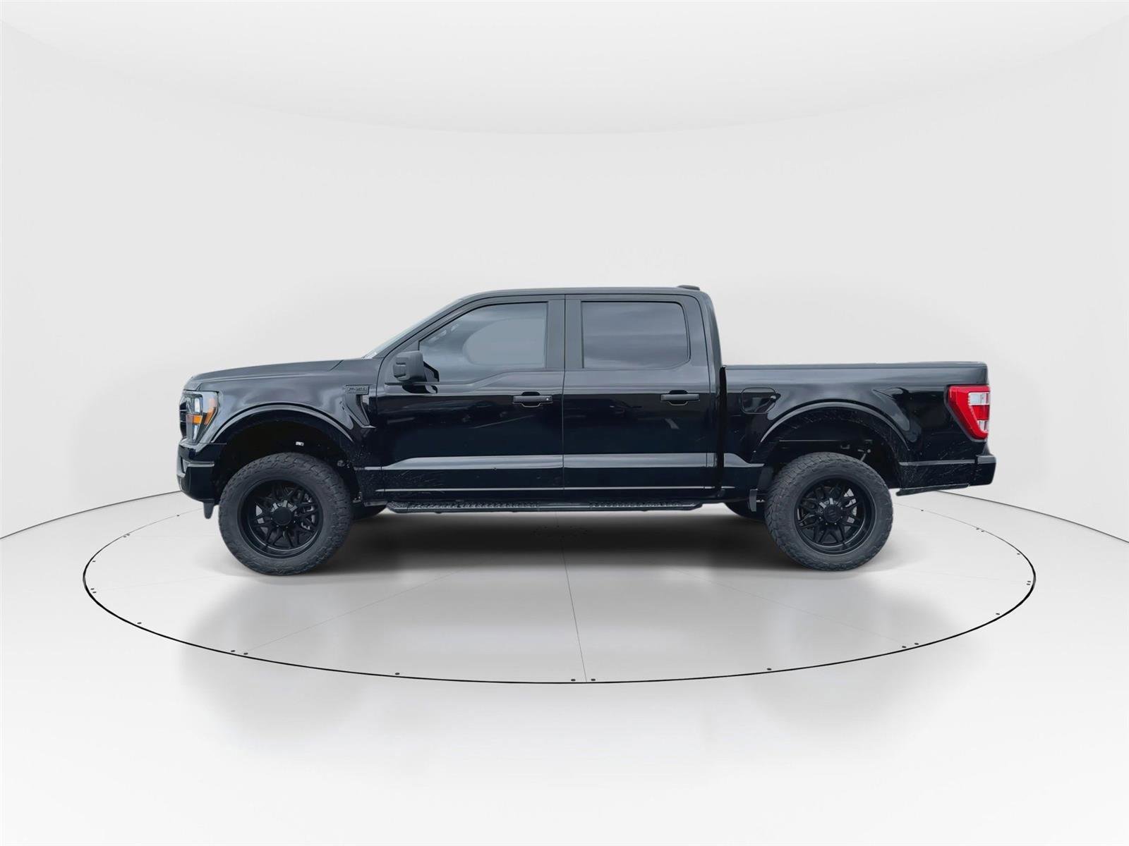 Certified 2023 Ford F150 XL w/ STX Appearance Package image 7