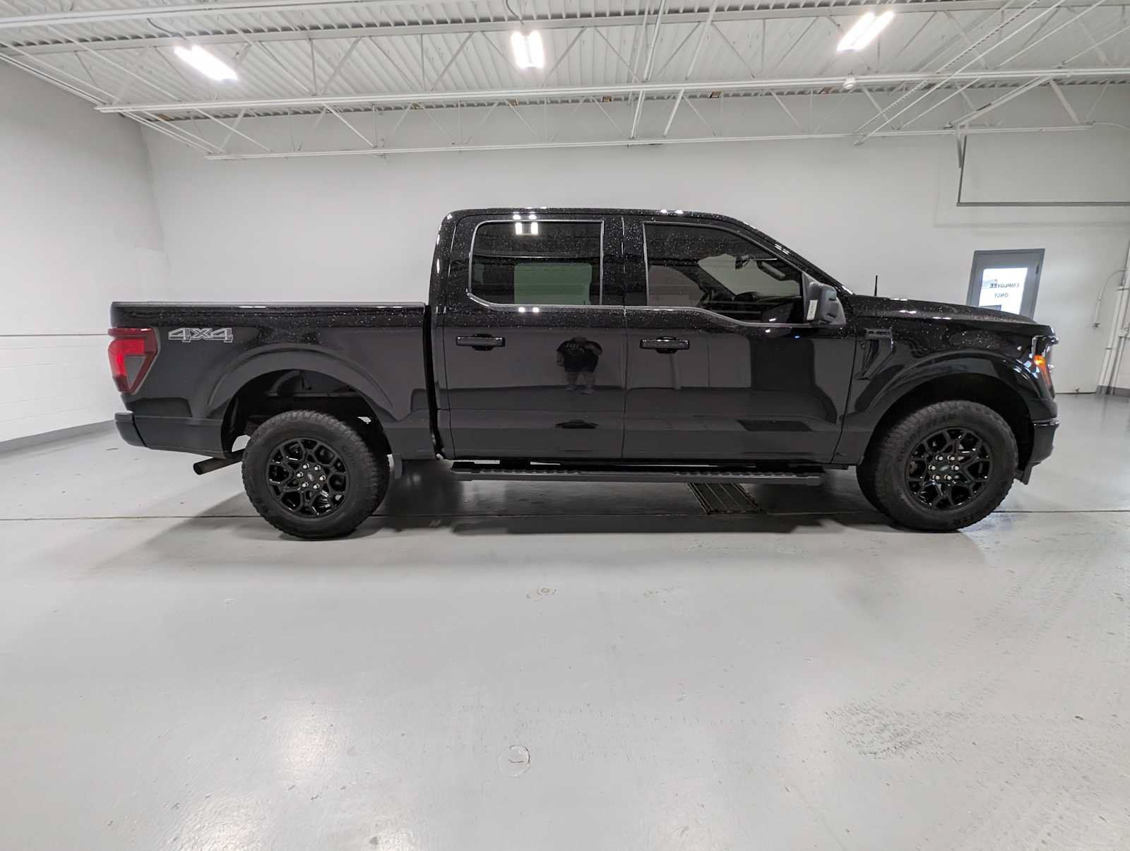 Certified 2024 Ford F150 XLT w/ Equipment Group 302A MID AWD/4WD image 7