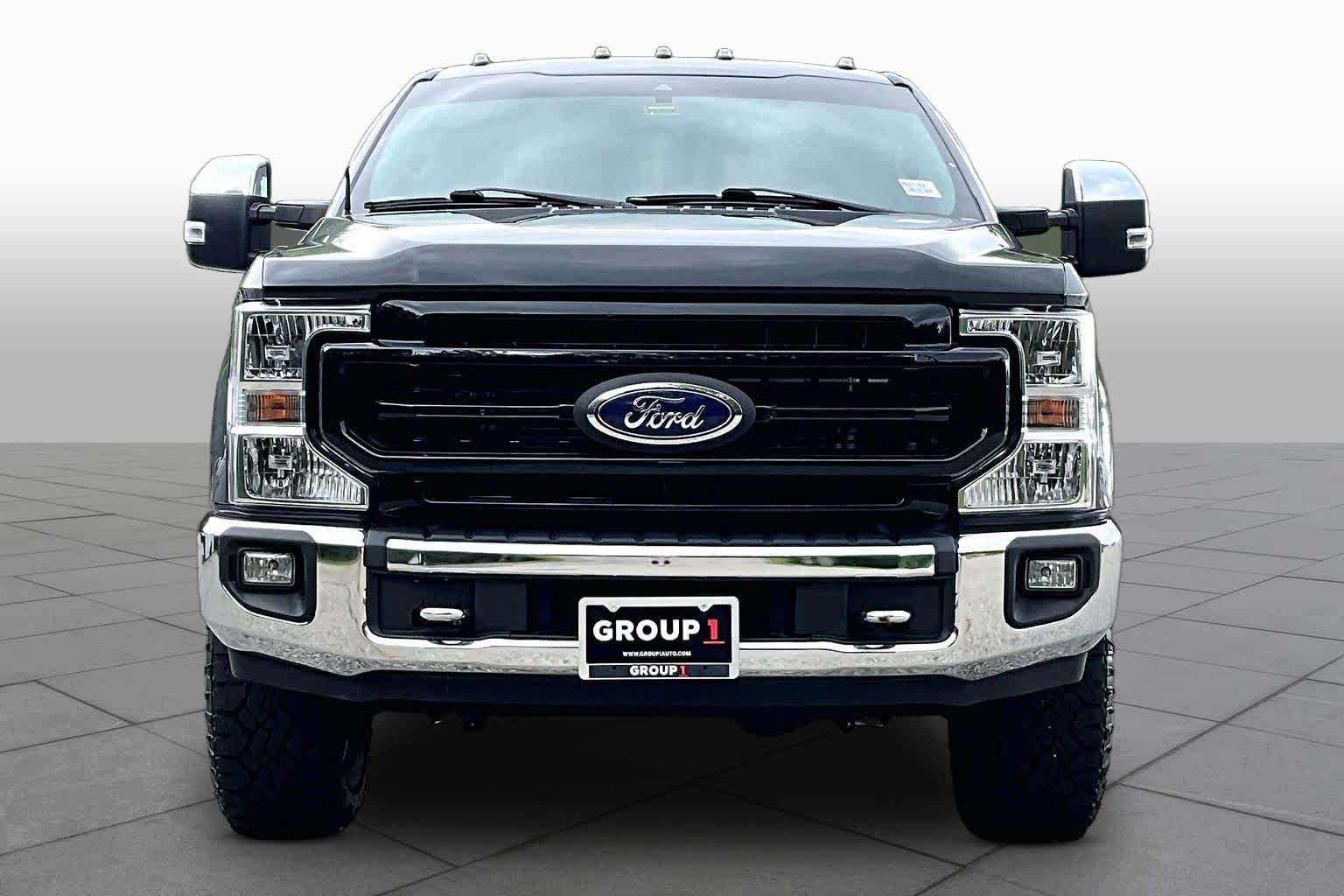 Certified 2021 Ford F250 XLT w/ XLT Premium Package AWD/4WD image 4