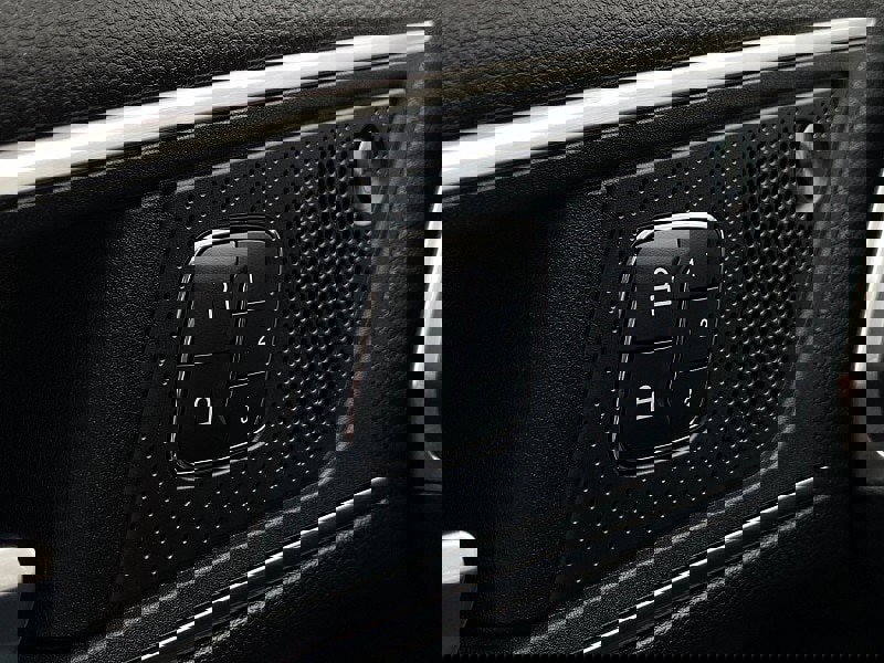 Certified 2022 Ford Edge Titanium w/ Cargo Accessory Package image 50