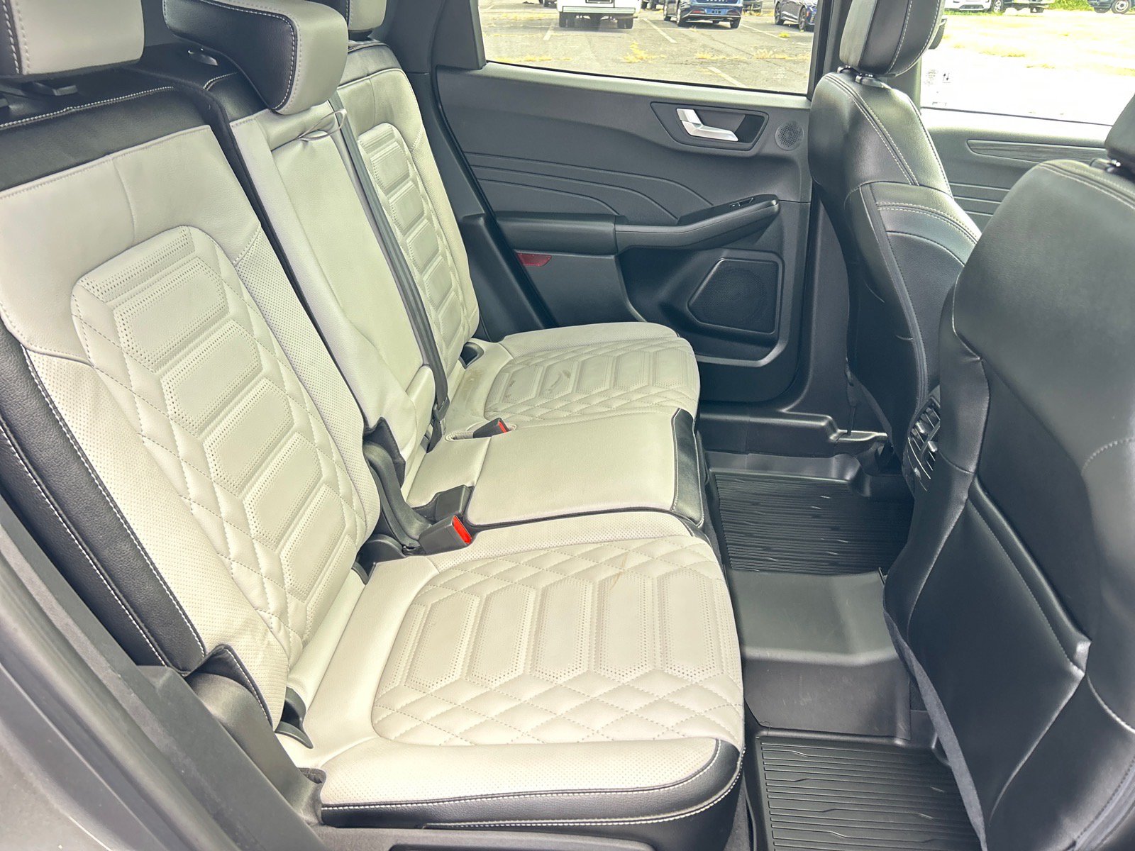 Certified 2023 Ford Escape Platinum w/ Premium Technology Package AWD/4WD image 21
