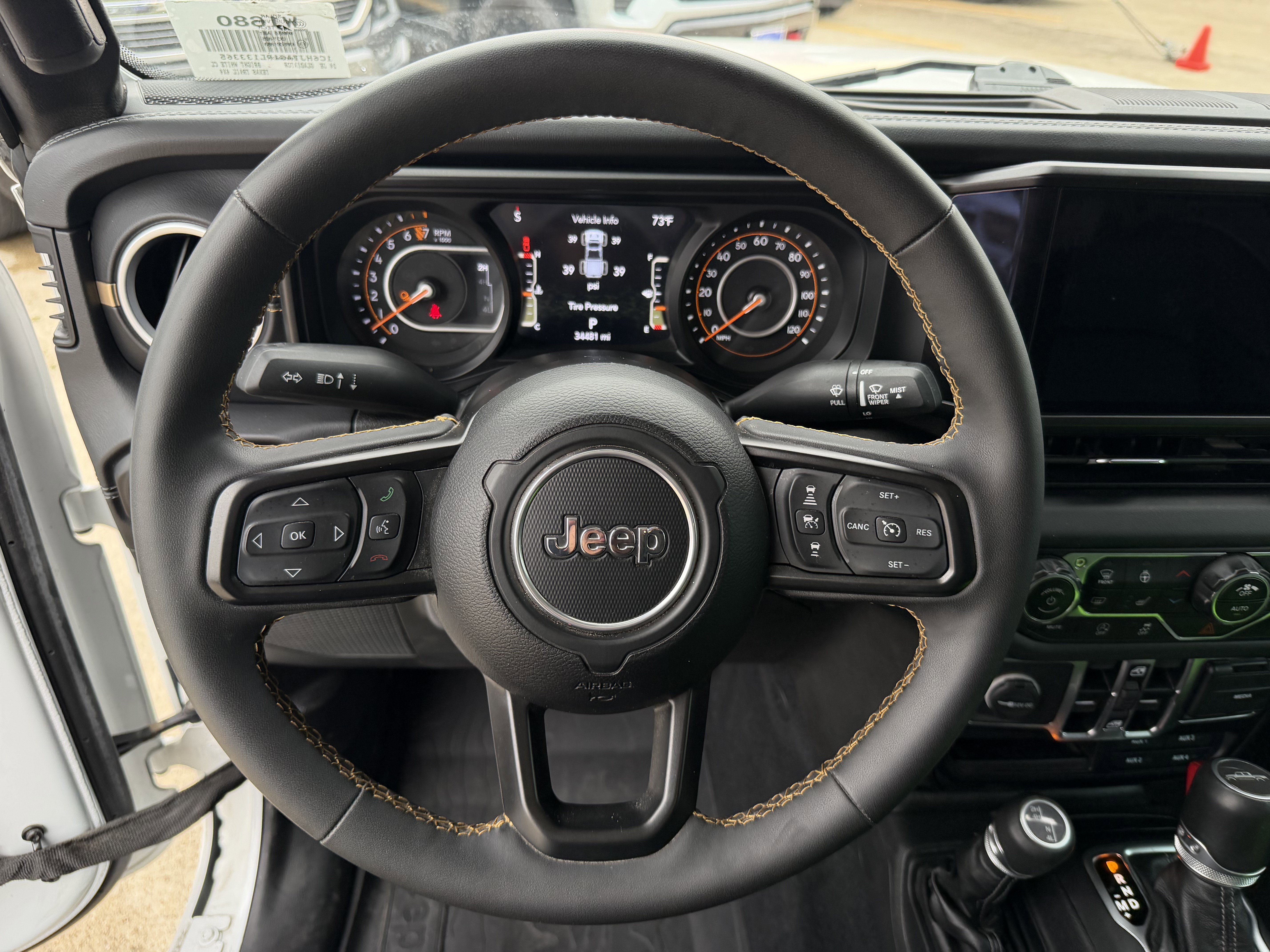 Used 2024 Jeep Gladiator Sport AWD/4WD image 19