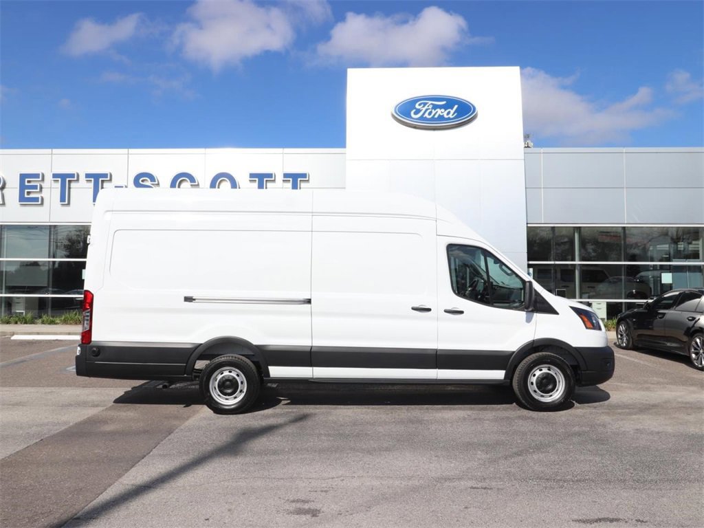 Certified 2026 Ford Transit 350 148 High Roof Extended w/ Load Area Protection Package image 6
