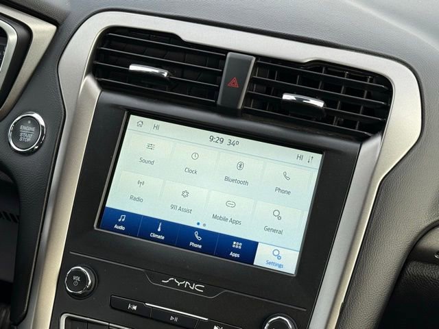 Certified 2020 Ford Fusion SE image 34