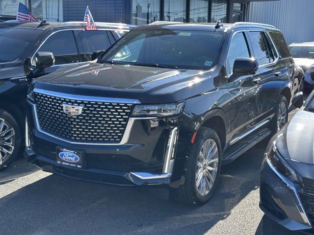 Used 2024 Cadillac Escalade Premium Luxury AWD/4WD image 34