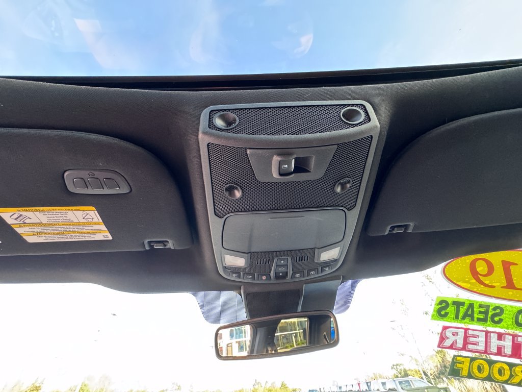 Certified 2019 Ford F150 Lariat w/ Equipment Group 502A Luxury AWD/4WD image 32