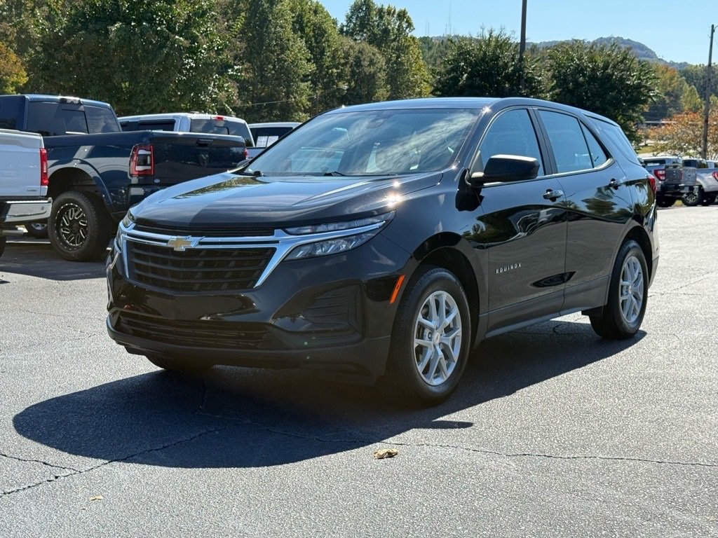 Used 2022 Chevrolet Equinox LS image 8