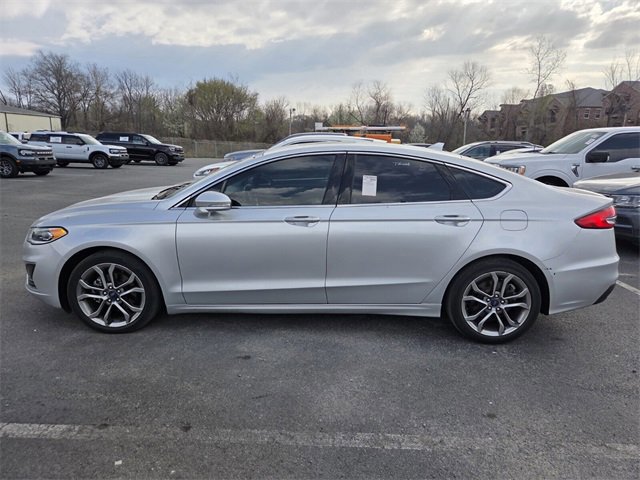 Certified 2019 Ford Fusion SEL image 2