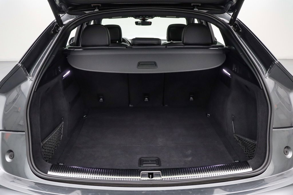 Used 2021 Audi SQ5 Premium Plus w/ Premium Plus Package image 24