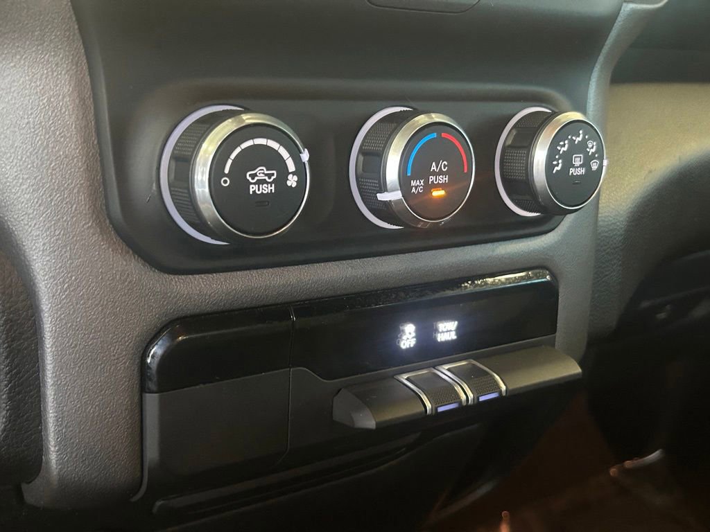 Used 2022 RAM 1500 Big Horn image 37