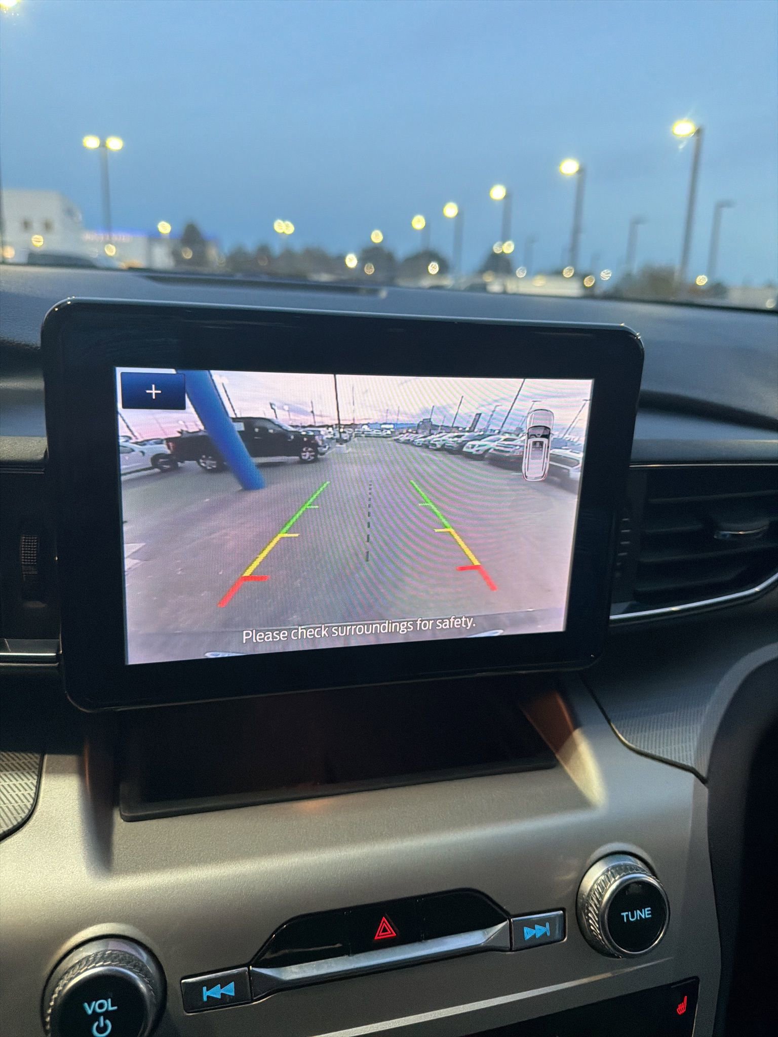 Certified 2021 Ford Explorer XLT w/ Equipment Group 202A image 12