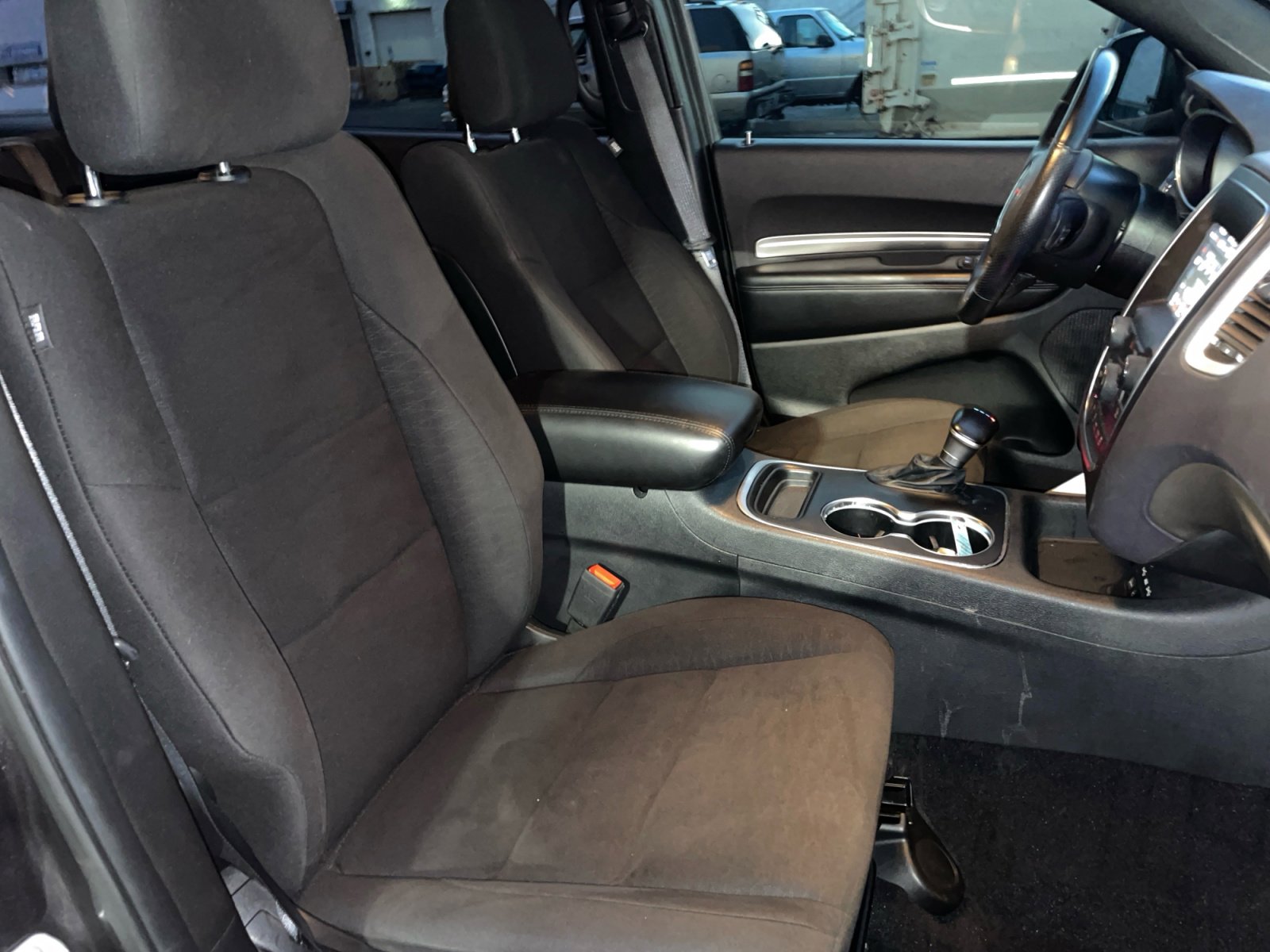 Used 2020 Dodge Durango SXT image 31
