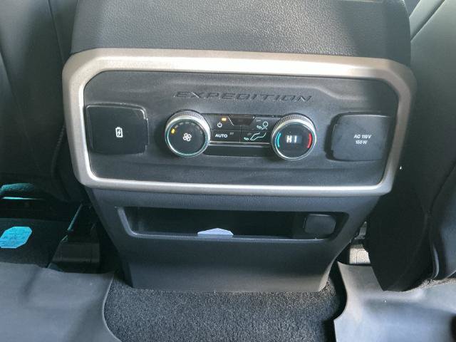 Certified 2024 Ford Expedition XLT RWD image 31