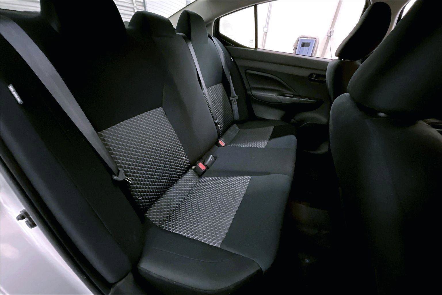 Used 2024 Nissan Versa S w/ Trunk Package image 26