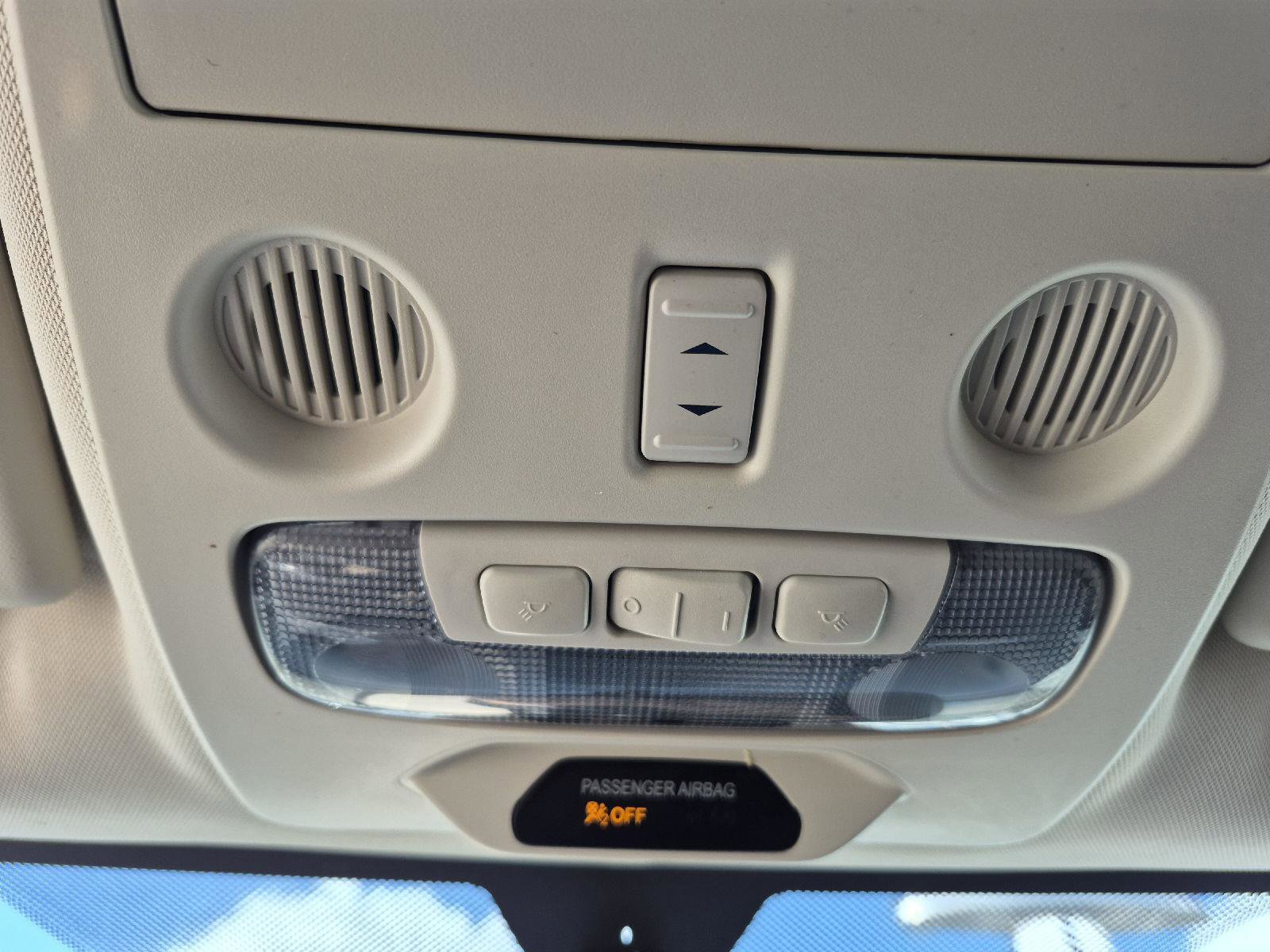 Certified 2021 Ford EcoSport SE w/ SE Convenience Package image 17