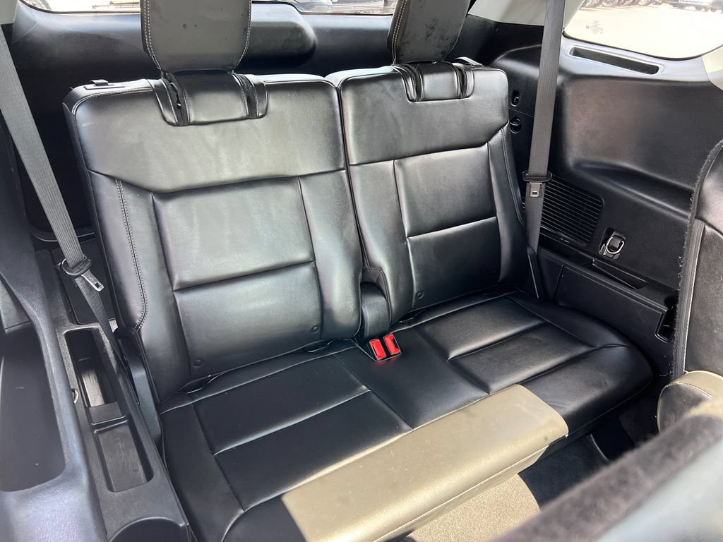 Certified 2022 Ford Explorer XLT w/ Equipment Group 202A AWD/4WD image 17