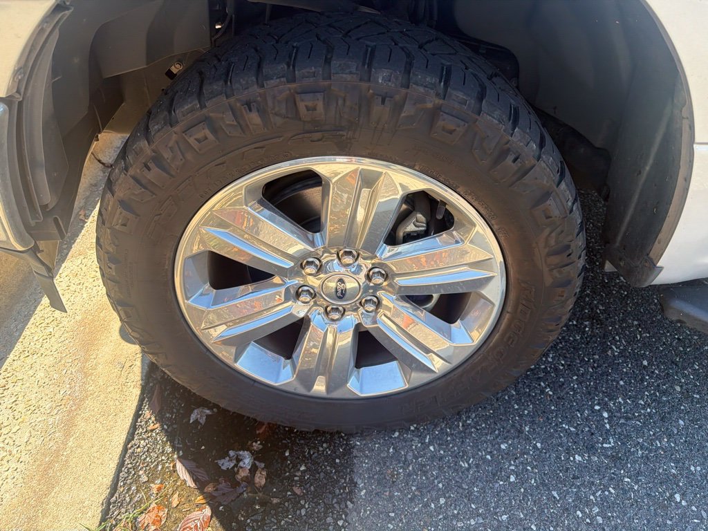 Certified 2018 Ford F150 XLT w/ Equipment Group 302A Luxury AWD/4WD image 9