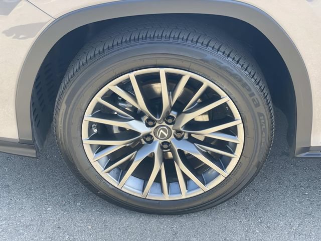 Used 2020 Lexus RX 350 F Sport w/ Accessory Package AWD/4WD image 40