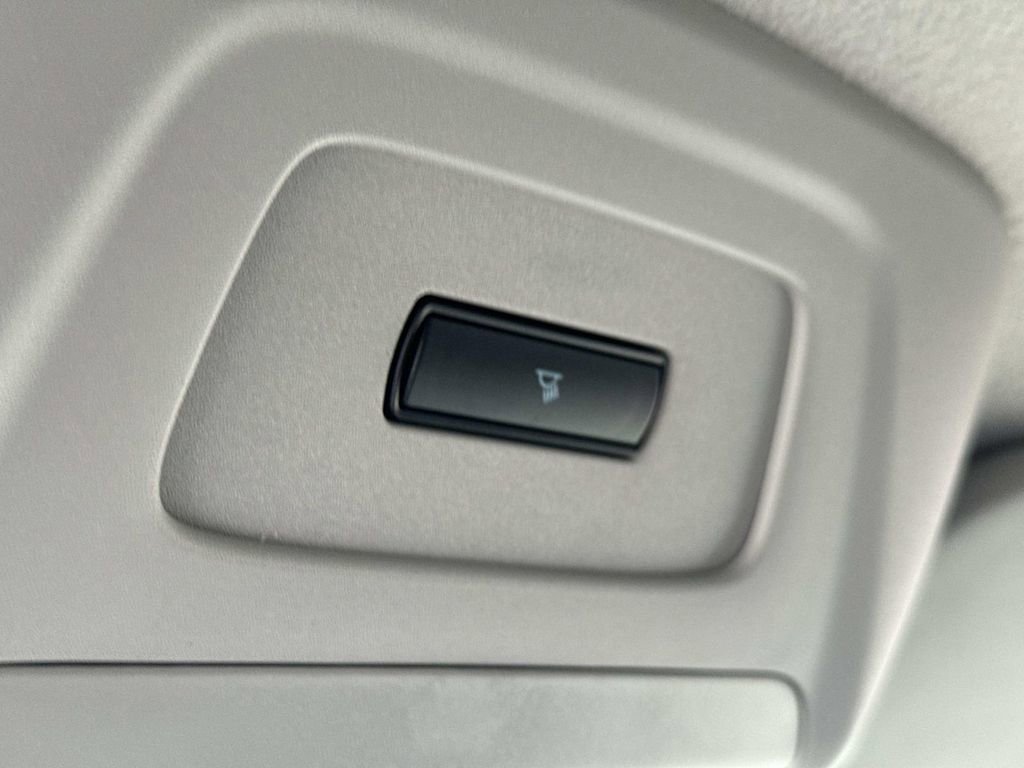 Certified 2024 Ford Transit 250 Low Roof w/ Exterior Upgrade Package image 31