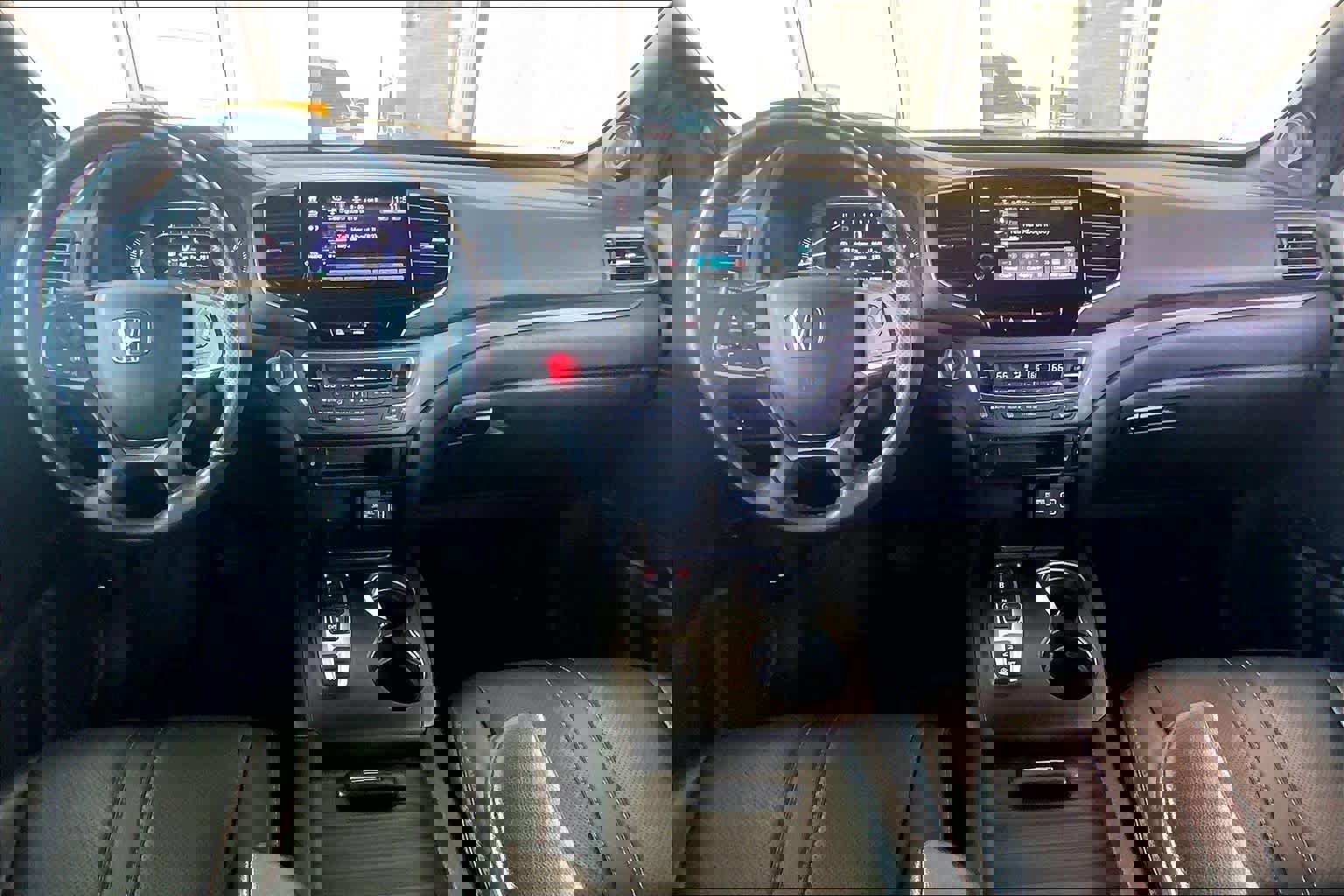 Used 2023 Honda Passport TrailSport image 16