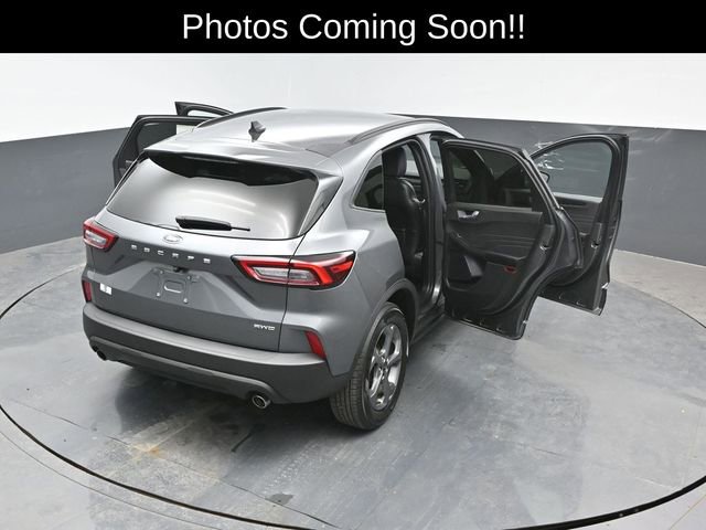 Certified 2025 Ford Escape ST-Line Select AWD/4WD image 24