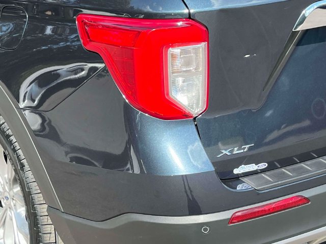 Certified 2024 Ford Explorer XLT w/ Equipment Group 202A RWD image 10