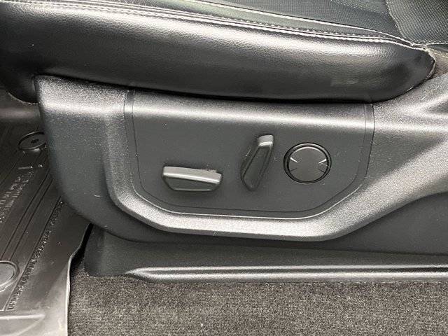Certified 2019 Ford F150 Lariat w/ Equipment Group 502A Luxury AWD/4WD image 13