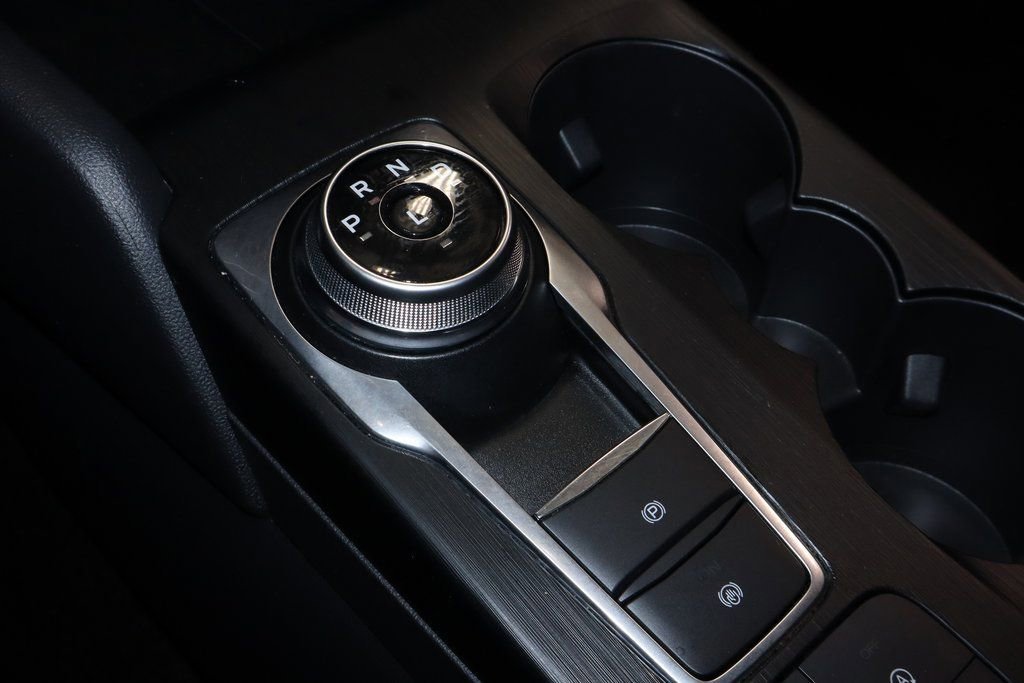 Certified 2025 Ford Escape ST-Line image 31