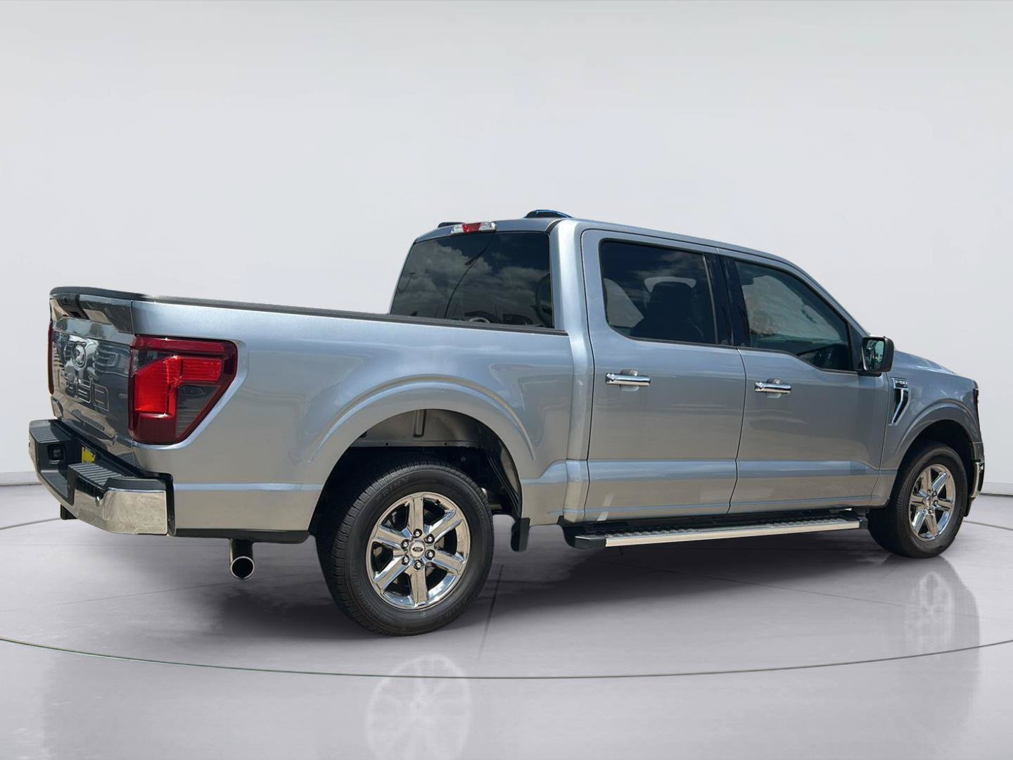 Certified 2025 Ford F150 XLT w/ Equipment Group 301A Standard RWD image 6