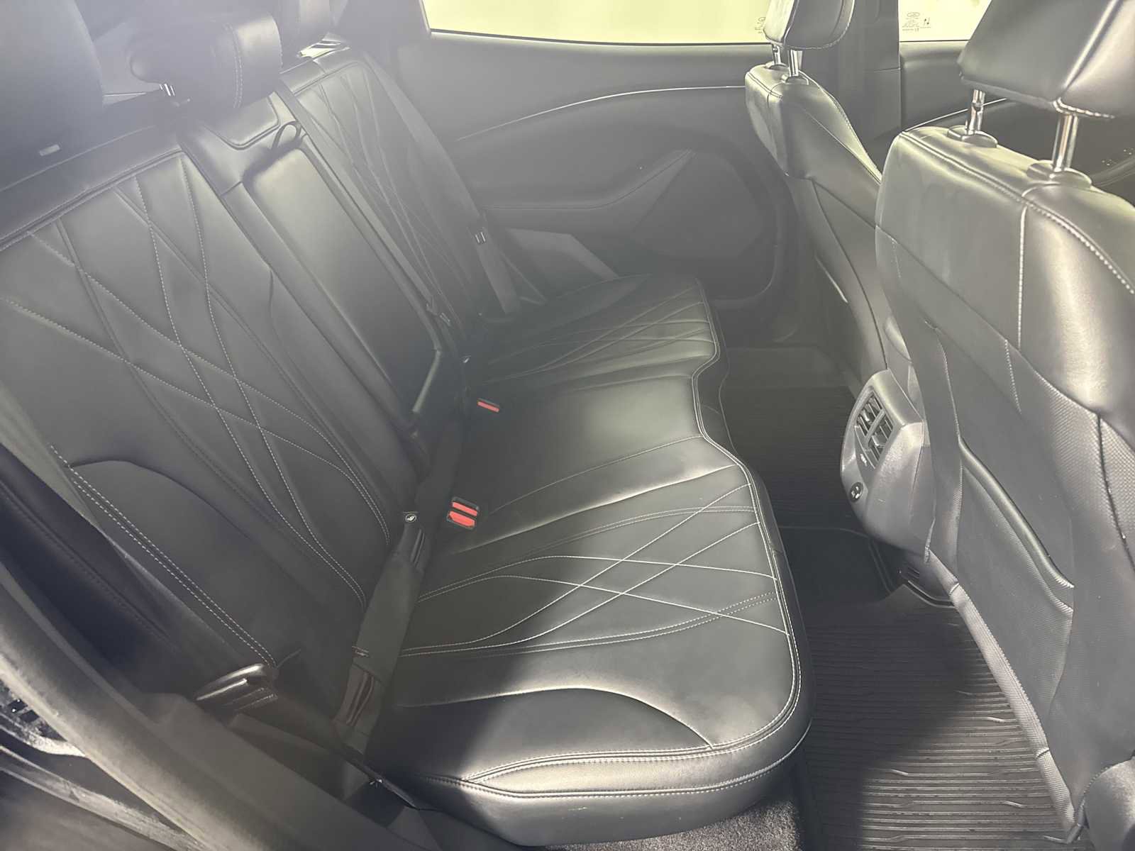 Certified 2021 Ford Mustang Mach-E Select w/ Comfort/Technology Package image 17