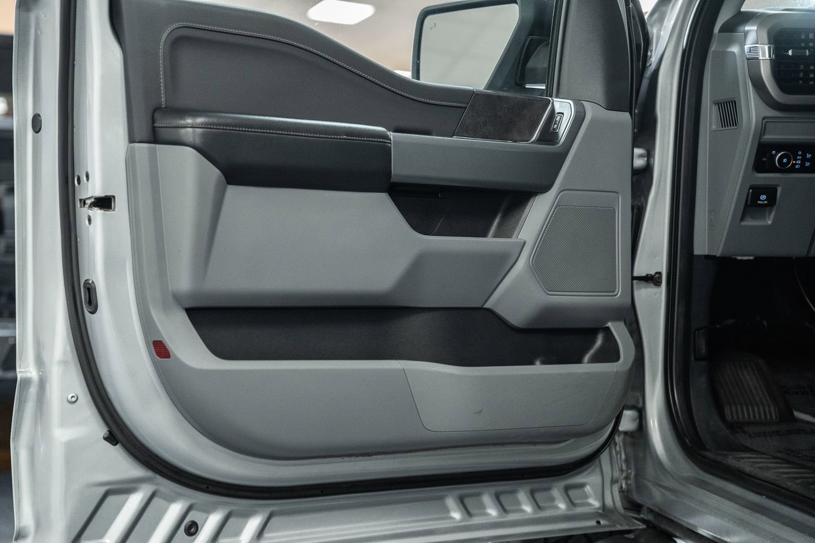 Certified 2024 Ford F150 XLT w/ Tow/Haul Package image 44