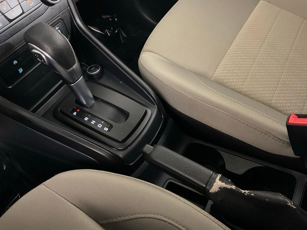 Certified 2021 Ford EcoSport S image 18