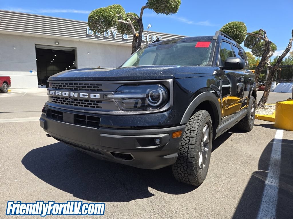 Certified 2023 Ford Bronco Sport Badlands w/ Premium Package AWD/4WD image 2