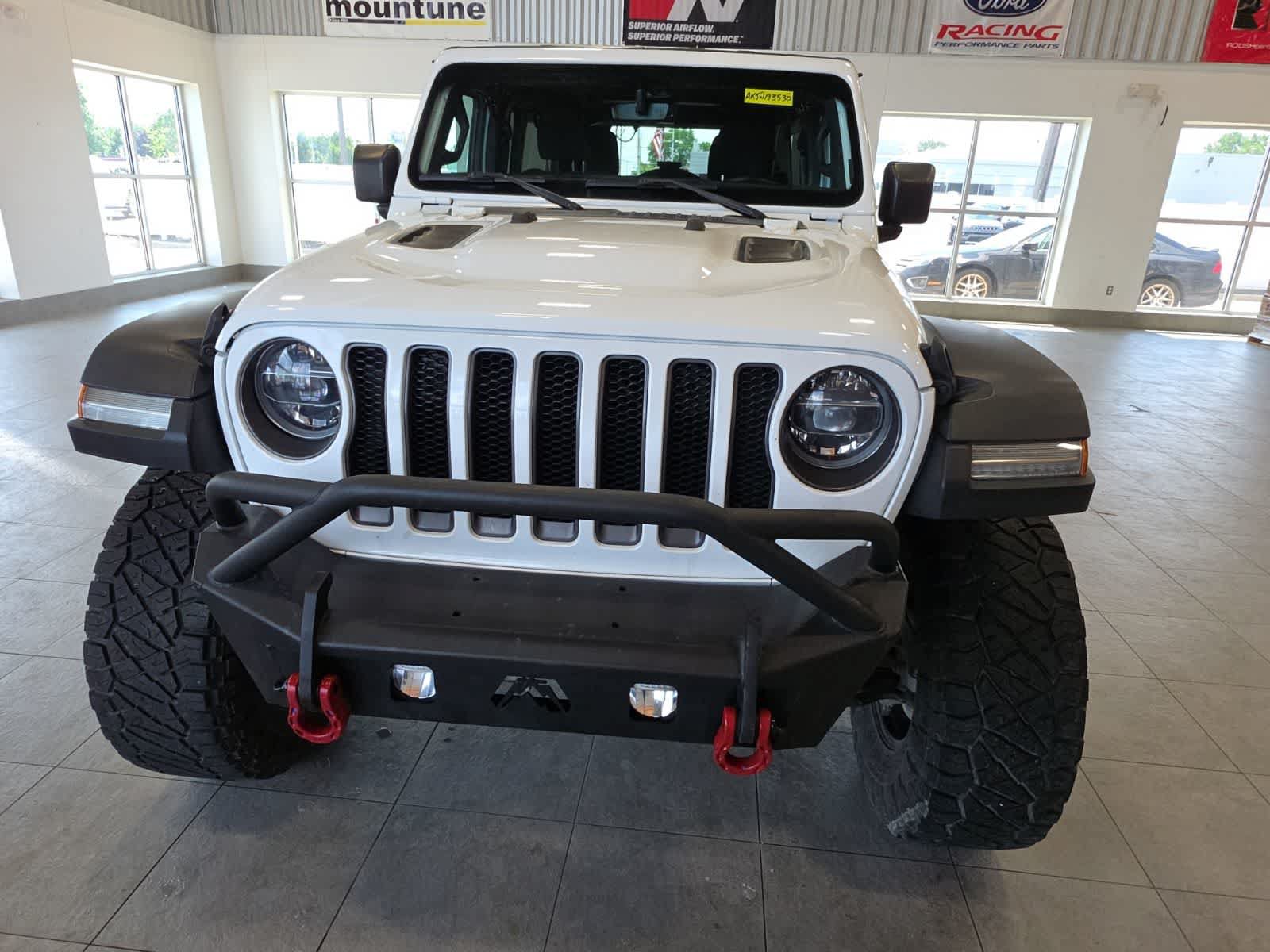Used 2018 Jeep Wrangler Unlimited Rubicon w/ Dual Top Group AWD/4WD image 3