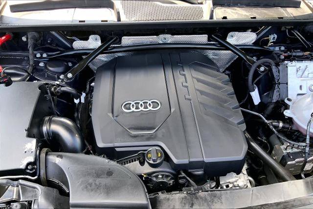Used 2023 Audi Q5 2.0T Premium Plus w/ Premium Plus Package AWD/4WD image 31