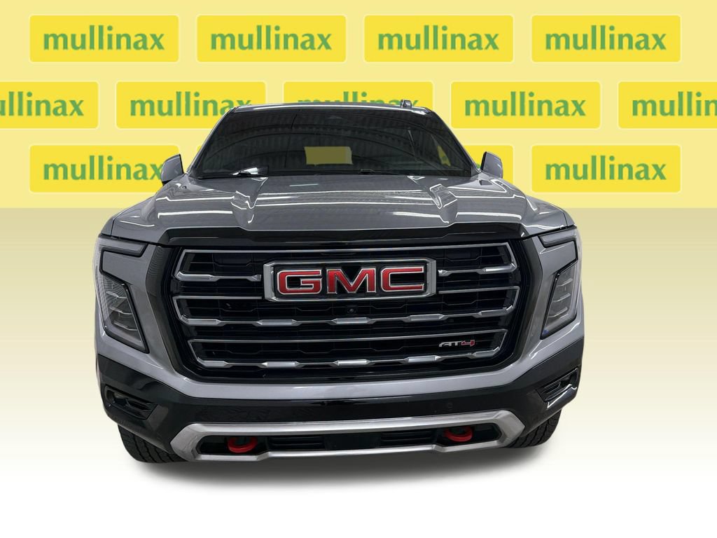 Used 2025 GMC Yukon AT4 w/ AT4 Premium Plus Package AWD/4WD image 16
