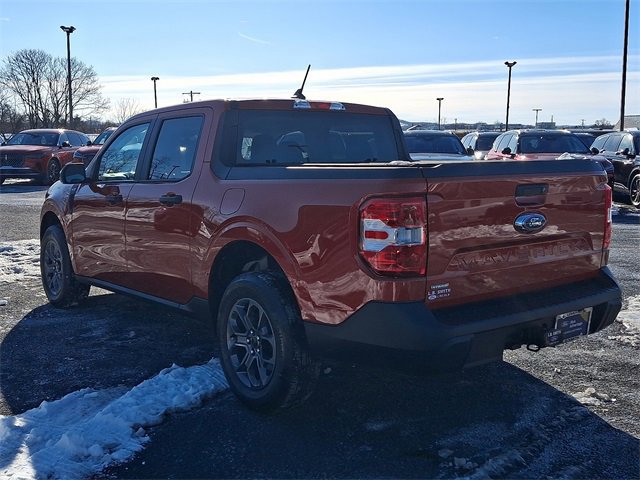 Certified 2024 Ford Maverick XLT w/ XLT Luxury Package image 2