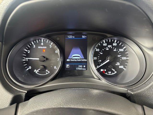 Used 2020 Nissan Rogue SV w/ Premium Package AWD/4WD image 17