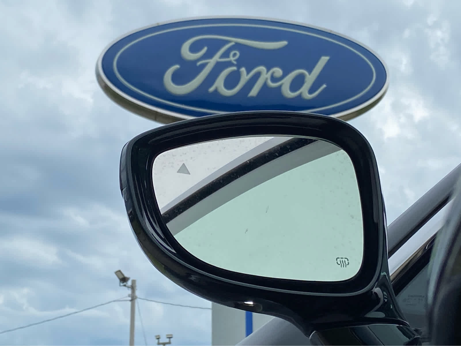 Used 2026 Chrysler Pacifica Limited FWD image 48